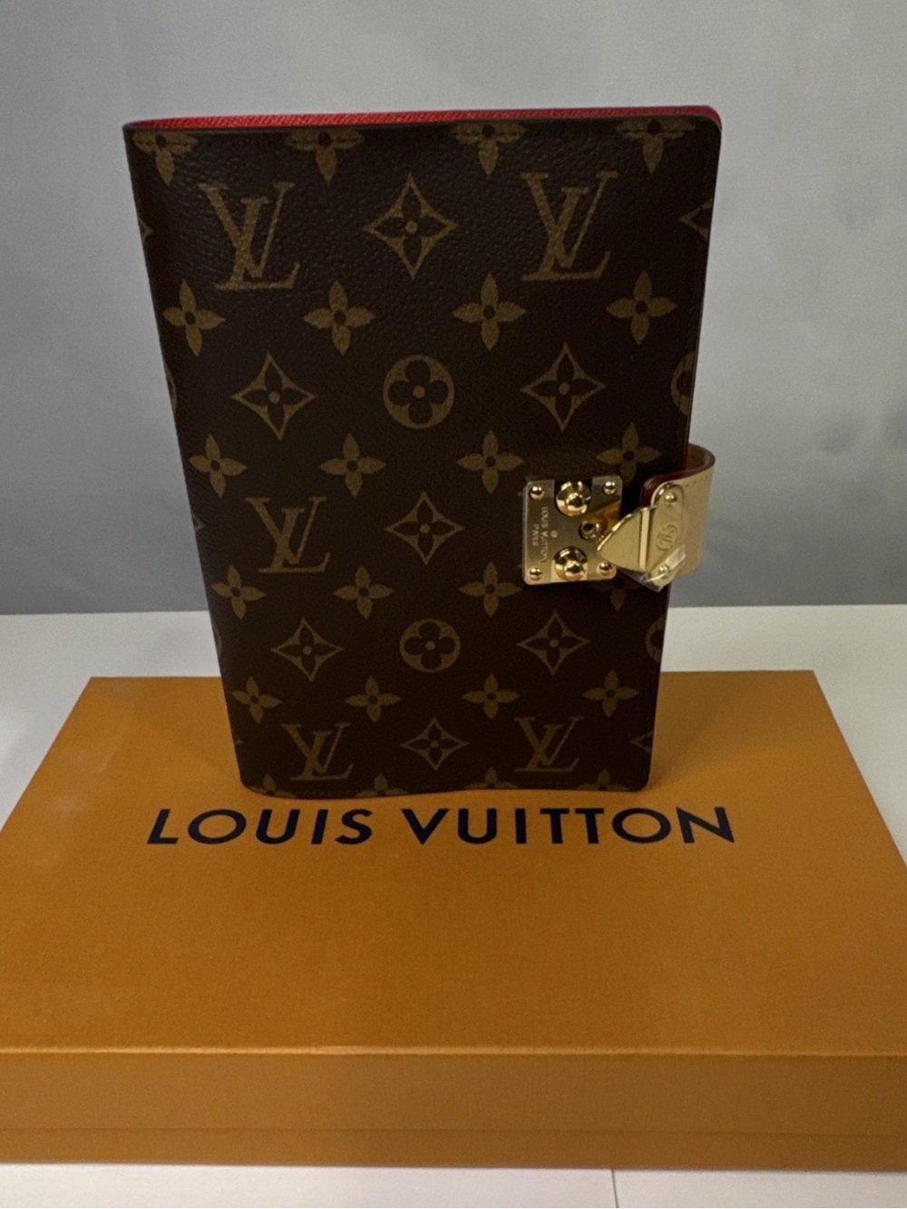Louis Vuitton Monogram Notebook Cover with Gold Lock - Brown/Red